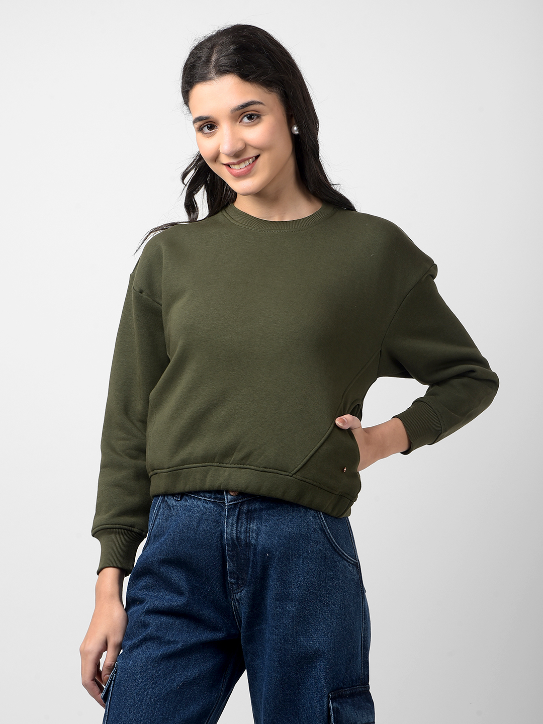 Numero Uno Women Solid Green Sweat Shirt